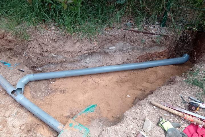 Argeliers : Réparation d'une canalisation d'eaux usées