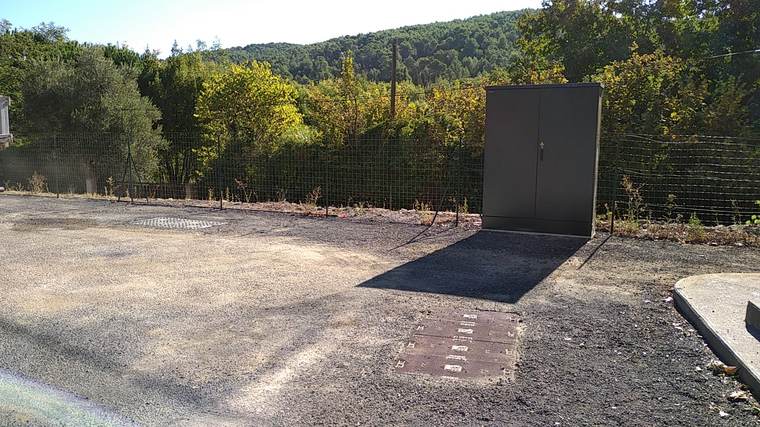 Ornaisons : Génie civil FTTH et pose d'une armoire SRO 40U